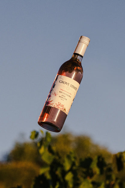 Grove Estate, Wherehaveyou Bin “Bin Giggling”, Moscato